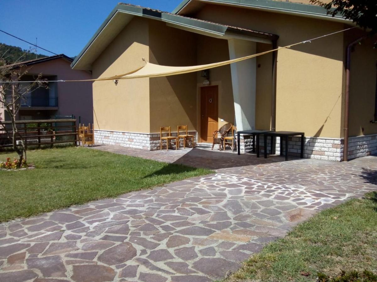 Casa Mia Malva Apartment Ricco del Golfo di Spezia Luaran gambar
